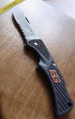 couteaux Gerber bear grylls compact scout